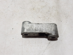   Engine bracket  - 113320649R 