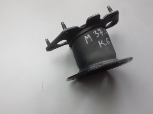 Infiniti M37 Y51 (2011–2026) Stoßdämpfer für Heckstoßstange 852111MA0A - 3