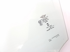 Mini Countryman F60 (2016–2026) Priekšējo durvju stikls 7390075 - 2