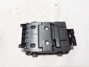 RENAULT Arkana (2019–2026) Sicherungskastengehäuse unter der Motorhaube 243806085R - 2