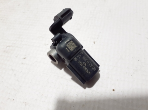 RENAULT Arkana (2019–2026) Airbag sensor 988307523R - 3
