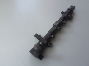 Volkswagen Golf VII (2012–2026) Common Rail Kraftstoffleitung 04L089B - 4