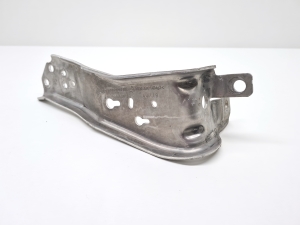 Another detail of the front bumper beam - 7301585