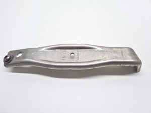 Another detail of the front bumper beam - 7365269