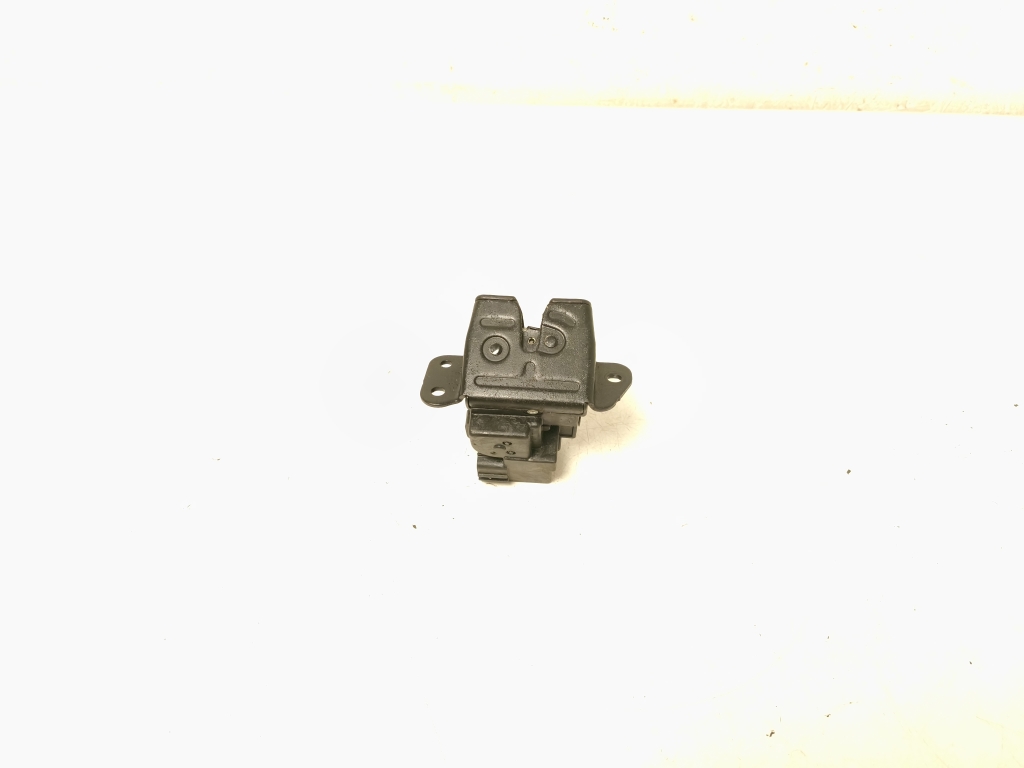 Kia Sportage (2010–2016) Trunk lid lock 812303W000