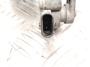 Mercedes Benz EQE X294 (2022–2026) Andur tagumisel rummul A0009053713 - 2