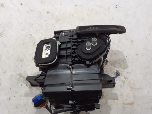 RENAULT Arkana (2019–2026) Heizung und ihre Teile 272704163R - 4