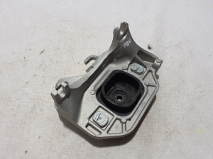   Gearbox bracket  - 112531060R 
