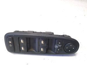 Front door glass switch - 532650