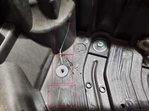 RENAULT Arkana (2019–2026) Batteriehalter 648945022R - 3