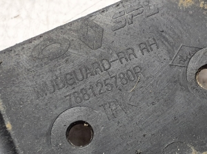 RENAULT Arkana (2019–2026) Dubļu sargs 788125780R - 2