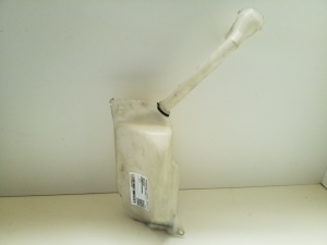 NISSAN Qashqai (2006–2013) Scheibenwaschbehälter vorne 28910JD000