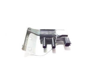 RENAULT Arkana (2019–2026) Solenoid 149214PM0B - 3