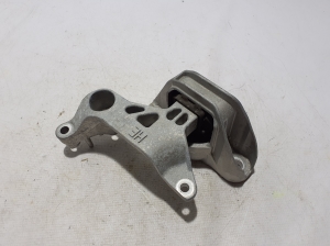 RENAULT Arkana (2019–2026) Motora spilvens 112320745R - 2