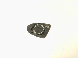 Volkswagen Passat B8 (2014–2023) Side mirror glass 232634108 - 2