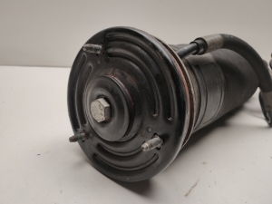 Mercedes Benz CL-Class C216 (2006–2014) Eesmine amortisaator A2213208413 - 5
