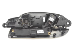 AUDI Q7 (2006–2015) Front door inner handle 4L0959528A - 3