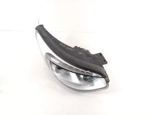 Kia Soul (2014–2019) Headlight - 2