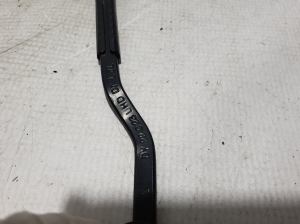 RENAULT Arkana (2019–2026) Windshield wiper arm 288813354R - 3
