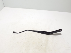 RENAULT Arkana (2019–2026) Windshield wiper arm 288818280R - 3