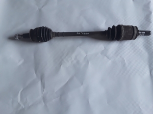 Infiniti M37 Y51 (2011–2026) Tagumine veovõll ja selle osad 396001MA0A - 5