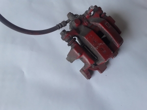 Infiniti M37 Y51 (2011–2026) Bremssattel hinten 440011AA0A - 5