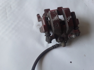 Infiniti M37 Y51 (2011–2026) Bremssattel hinten 440111AA0A - 2