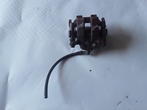 Bremssattel hinten - 440111AA0A