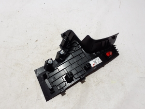 RENAULT Arkana (2019–2026) Inner sill trim 769540765R - 2