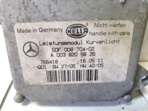 Mercedes Benz E-Class W211 (2002–2009) Xenon headlight control unit A0038205826 - 2