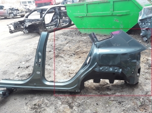   Aizmugurējais spārns un tā detaļas  - 760399175R 