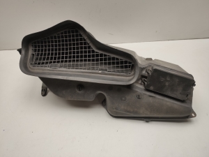   Cabin air filter housing  - A2218300044 