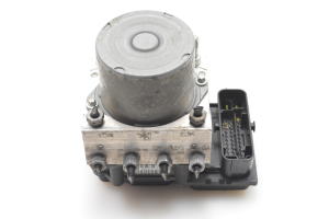 Peugeot 308 (2007–2015) ABS unit 9663575580 - 2