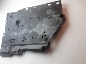 Subaru Forester SK (2018–2026) Kraftstofftankschutz 42045AN03A - 5