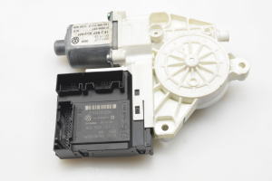 Fensterhebermotor vorne - 1K5837401AH