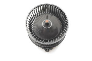 Opel Astra K (2015–2021) Salongi puhuri mootor 0130309505 - 3