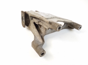 Mini Countryman F60 (2016–2026) Engine bracket 6859794 - 2