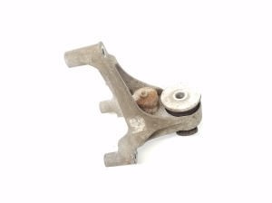 Mini Countryman F60 (2016–2026) Engine bracket 6859794 - 3