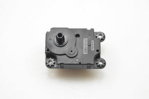 Opel Astra K (2015–2021) Heater flap actuator DA646001 - 4