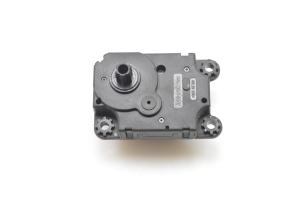Opel Astra K (2015–2021) Salongi soojenduse klapi mootor DA646001 - 4