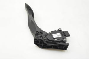 Opel Astra K (2015–2021) Gaspedal 13466236 - 2