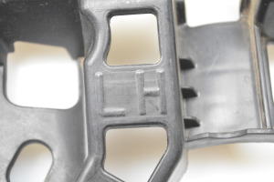 Opel Astra K (2015–2021) Front bumper bracket 39020432 - 4