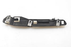 Front bumper bracket - 39020436