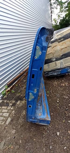   Rear fender and its parts  - 774218355R 