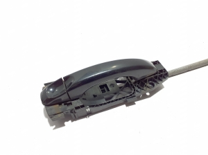 Volkswagen Amarok I (2010–2022) Front door external opening handle and its details - 2