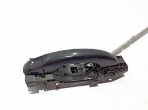 Volkswagen Amarok I (2010–2022) Rear side door exterior handle and its parts - 2