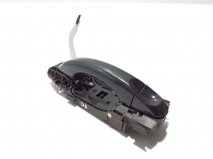 Volkswagen Amarok I (2010–2022) Rear side door exterior handle and its parts - 2
