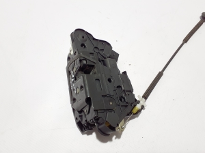 Volkswagen Amarok I (2010–2022) Front door lock 5N1837015C - 3