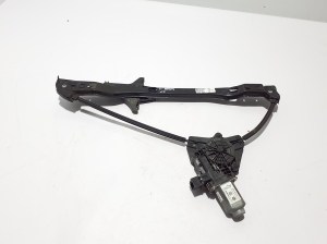 Volkswagen Amarok I (2010–2022) Priekšējo durvju logu pacēlājs 2H0837401C - 3