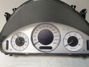 Mercedes Benz E-Class W211 (2002–2009) Instrument cluster A2115403547 - 5